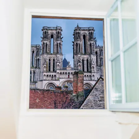 Nid Douillet La Cour Du Dauphin, Vue Cathedrale Imprenable *